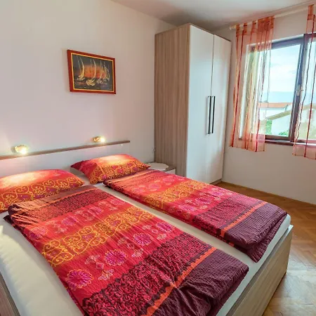 Mit Meerblick, Klima, Wifi, Parkplatz Apartment Baska (Krk)